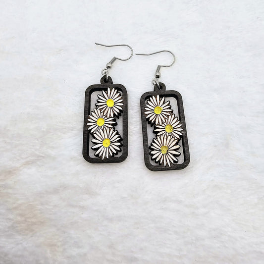 Triple Daisies Earrings